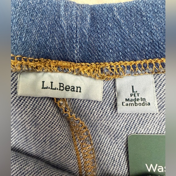 L.L. Bean Perfect Fit Pants, Denim Straight-Leg - size petite L - stonewashed - Picture 5 of 7